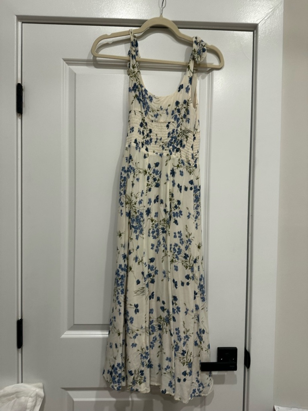Reformation Cream Dress with Blue Floral Print - Picture 4 of 5